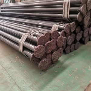 ท่อเหล็กเชื่อมเคลือบพลาสติก EP/PE สีดำ สำหรับงานหนัก ใช้ในอุตสาหกรรมสำหรับขนส่งสารเคมีและน้ำเสีย - Product Image 3
