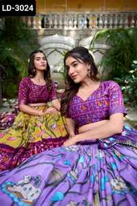 Las últimas mujeres usan Fancy Tussar Material de seda Pichwai con estampado de Patola y borde tejido Zari Lehenga Choli con Fancy Dupatta - Product Image 5