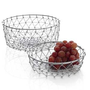 Cesta de fruta de metal negro de estilo de diseñador construida para uso doméstico con estructura de alambre artística y área de retención de fruta redonda resistente - Product Image 6