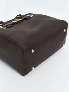 Sac à main à bandoulière zippé tendance en PU de haute qualité pour femme, doublure en toile, prix d'usine, avec logo personnalisé - Product Image 3