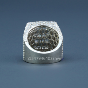 Anillo de diamantes de moissanita de oro blanco de 14 kt de hip hop, diseño especial para hombres, nueva moda con claridad VVS mejorada - Product Image 4