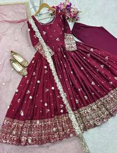 Robe de soirée brodée de créateur avec Dupatta, robe Anarkali à manches longues, robe de mariée pakistano-indienne-cousue - Product Image 6