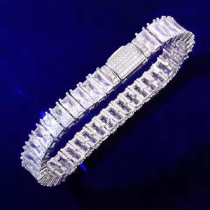 Cadena de Tenis de Diamantes con Corte Esmeralda, Claridad VVS1, Personalizada de Lujo, Unisex, Totalmente Engastada en Plata de Ley, Pulsera Artinejewels - Product Image 6