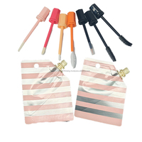Mini pochette cosmétique portable avec bec verseur 3ml 5g 10g en PE/PP, impression par gravure pour emballage de lotion, rouge à lèvres, crème pour le visage, masque facial