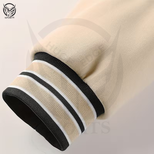 Chaqueta Varsity de Invierno para Hombre, Estilo Casual Elegante, Forro Polar, Servicio OEM de Alta Calidad, Secado Rápido y Ecológica - Product Image 4