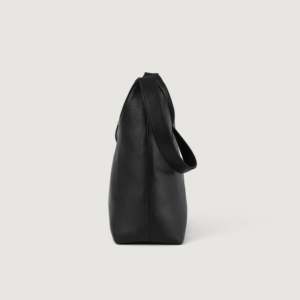 กระเป๋าโฮโบหนังแท้สเตฟาเน่สีดำ - Product Image 4
