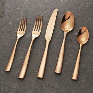 ชุดช้อนส้อมโลหะเคลือบสีโรสโกลด์สำหรับร้านอาหารและโรงแรม ผลิตด้วยมือแบบอินเดีย - Product Image 1