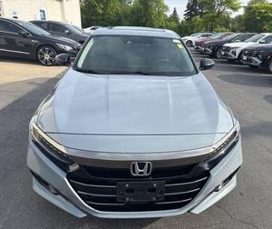 Honda Accord 2023 - Berlina Usata 1.5T EX Blu Notte con Interni Grigi, 5 Posti - Product Image 1