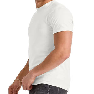 เสื้อยืดผู้ชายคุณภาพพรีเมียมแบบใหม่ ผลิตจากผ้าโพลีเอสเตอร์ผสมคอตตอน คอกลม รับผลิตแบบ OEM และเสื้อยืดผู้ชายตามสั่ง - Product Image 5