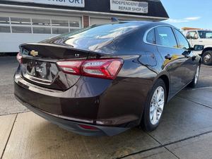 PRÊT À LA VENTE : M-ALIBU LT SEDAN 2020 D'OCCASION, INTÉRIEUR GRIS, EXTÉRIEUR ROUGE, FAIBLE CONSOMMATION DE CARBURANT, TRANSMISSION CVT, TROISIÈME GÈNÉRATION, Traction avant, 160 CV À VENDRE - Product Image 4