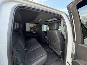 TOP CONDITION 2022 Chevrolet Silverado 2500 HD LTZ 4x4 4 portes Crew Cab LB TRANSMISSION AUTOMATIQUE - Product Image 3