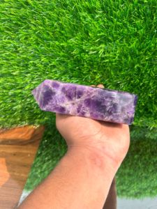 ไม้กายสิทธิ์คริสตัลสีฟ้าธรรมชาติทำด้วยมือเป็นมิตรต่อสิ่งแวดล้อมหินเรกิขัดจุดสำหรับการรักษาจักระแบบดั้งเดิมของฮวงจุ้ย - Product Image 4