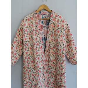 Robes matelassées en coton pour femmes imprimé fleuri manteau à manches longues décontracté porté chemise de nuit veste pour été automne printemps tissu tissé - Product Image 3