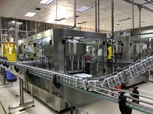 100% Eau de coco pétillante naturelle avec fraise 500ml pour VINUT Purée sans sucre à faible teneur en matière grasse en bouteille - Product Image 2