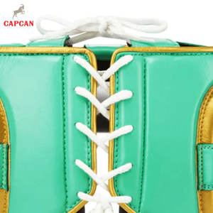 Protège-tête de boxe en cuir avec intérieur lisse, construction durable, rembourrage doux, caractéristiques de sécurité - Product Image 6