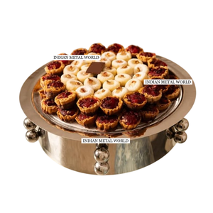 Hecho de acero inoxidable Metal Acabado plateado Cuenco de chocolate Elegante decorativo Dulces Postres Plato para servir para fiestas de boda - Product Image 1
