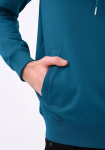 เสื้อฮู้ดพิมพ์ลายสตรีทสไตล์คลับเสื้อฮู้ดพิมพ์ลายหน้าจอสำหรับเสื้อฮู้ดแบบสวมหัวสำหรับฤดูหนาวผลิตตามสั่ง - Product Image 5