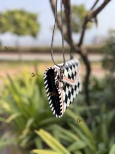 Nouvel arrivage pochette en cuir usiné à la main étui de téléphone élégant en cuir véritable motif à carreaux noirs multi-usages portefeuilles pour femmes - Product Image 4