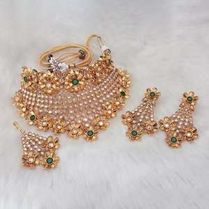 Nikita Arts AD Stone Collier en cuivre serti de bijoux fins Maang Tikka FBJ0007C - Product Image 1