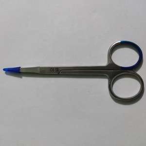 Tijeras Iris MEDZORA SURGICAL MS-1472, Instrumentos Quirúrgicos Manuales Reutilizables de Acero Inoxidable, Ligeros, con Certificación CE Clase I - Product Image 4