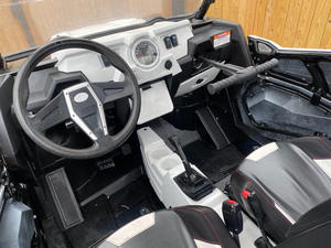 Polaris RZR 1000 Turbo XP UTV de 4 Plazas - Product Image 2