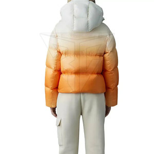 Veste d'hiver imperméable à capuche pour femme, personnalisable avec logo, respirante, en nylon/polyester tricoté, motif uni, vente en gros - Product Image 4