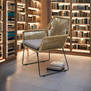 Sillón Atlantic con Cojín Acogedor - Diseño Moderno para Sala de Estar, Hotel y Villa - Mueble para el Hogar de Relajación Confortable - Product Image 1