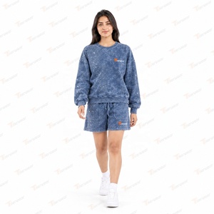 Ensemble 2 pièces short et haut pour femme, tie-dye, à sequins, col rond, manches longues, strass, délavé à l'acide, coupe décontractée ample, printemps-été, en coton tricoté - Product Image 2