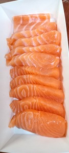 Poisson congelé au saumon poisson entier éviscéré ou sans tête disponible avec expédition rapide et garantie - Product Image 2