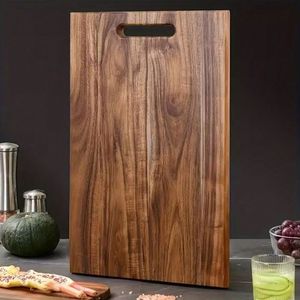 Planche à découper en bambou personnalisée avec 4 compartiments pour servir le fromage, la charcuterie, les produits de boucherie, lavable au lave-vaisselle - Product Image 5