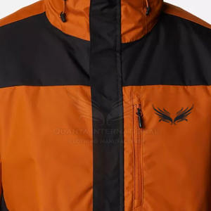 Veste de pluie imperméable pour hommes Vêtements de rue Veste de pluie pour hommes Fabrication pakistanaise Offre Spéciale Veste de pluie personnalisée - Product Image 3