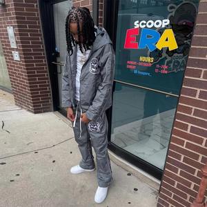 Survêtement de jogging en nylon réfléchissant avec logo personnalisé, nouveau modèle 2025, coupe-vent pour homme - Product Image 3