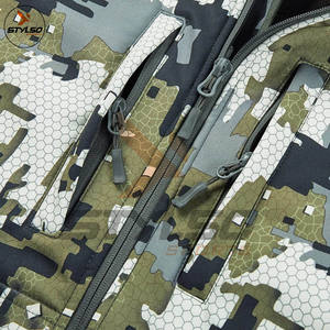 Chaqueta táctica de caparazón suave impermeable personalizada para hombre, chaqueta transpirable de invierno con estampado de camuflaje para exteriores, con capucha para caza - Product Image 6