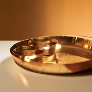 Juego Premium Kansa Thaali con placa de 15 pulgadas de bronce indio hecho a mano para comidas auténticas - Product Image 1