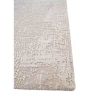 Uvenuti Solid Color Grey & Black Hand Knotted Wool & Bamboo Silk Rug with Soft Texture 7-8mm Pile Thickness for Home LRB-1502