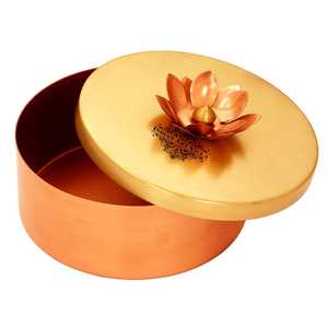 Caja de Regalo de Chocolate con Frutos Secos Hecha a Mano de 13.21 cm, Regalo de Boda Diwali, Usos Múltiples, Acabado en Latón, Diseño Floral para Joyería - Product Image 2