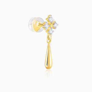 Boucles d'oreilles dorées avec diamants éblouissants - Product Image 4