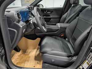 Elección de Mercado Superior 2026 Mercedes-Benz GLC 300 AWD 4MATIC SUV con Volante a la Izquierda - Product Image 5