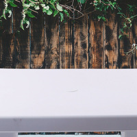 Table de jardin carrée en plastique blanc écologique pour restaurant, café, bistrot, terrasse, usage domestique