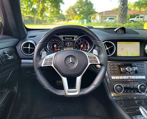 Mercedes-Benz SL 63 AMG d'occasion 2013, excellent état, prêt à être expédié - Product Image 2