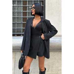 Conjunto de Falda y Pantalones Cortos a Rayas para Mujer, Colección Jerry 9691-24 - Product Image 5