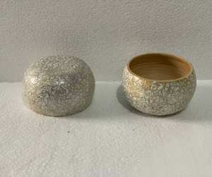 Bol en bambou en matière organique réutilisable et facile à nettoyer, parfait pour le service quotidien et la décoration de table. - Product Image 1