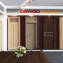 Porte en PVC moderne de haute qualité WPC bois composite étanche actionné manuellement prix compétitif fabrication du Vietnam pour - Product Image 2