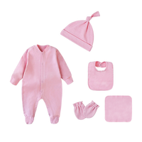 Coffret cadeau pour nouveau-né avec couverture en peluche personnalisée, oreiller et serviette apaisante pour bébé, ensemble de vêtements pour nouveau-né