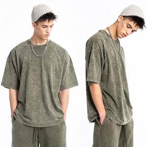 Camiseta personalizada con lavado ácido y pantalones cortos con dobladillo crudo y hombros caídos de talla grande, pantalones activos de algodón para hombre con logotipo personalizado - Product Image 5