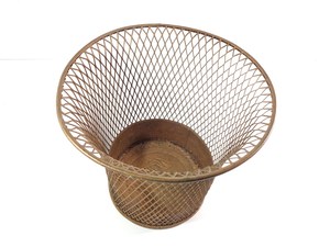 2025 Cubo de basura de Metal tradicional más vendido Basura hecha a mano Cantidad a granel Personalización Cubo de basura de oro antiguo moderno 2025 - Product Image 5