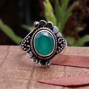 Anillo de Boda de Plata de Ley 925 con Ónice Verde Natural en Engaste de Bisel, Hecho a Mano, Piedra Verde de Alta Calidad, Regalo de San Valentín - Product Image 2