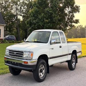 TO-YO-TA T100 1995 d'occasion en bon état - Product Image 1