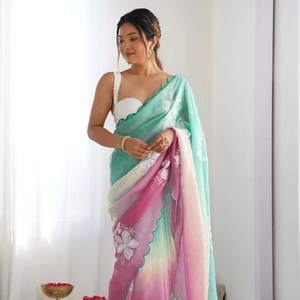 Venta al por mayor GC oro aplastar seda Saree fabricantes en la India - Product Image 1