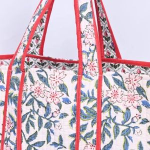 Sac fourre-tout matelassé léger en toile PU pour femme, résistant à l'eau, sac à main quotidien - Product Image 3